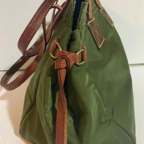 Dooney Bourke green nylon satchel handbag - Picture 3 of 13